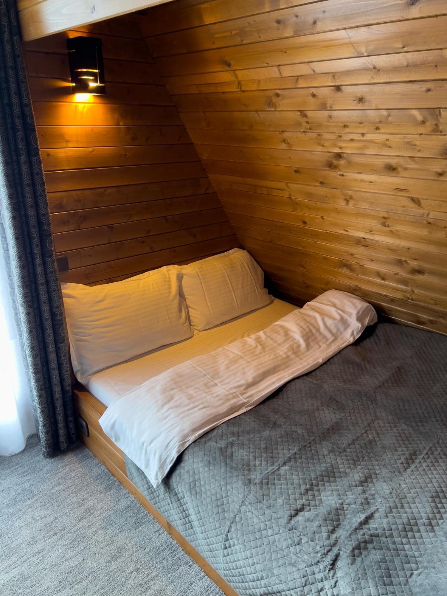 Chalet A Baisoara - Cabana A-Frame La Munte Luaran gambar