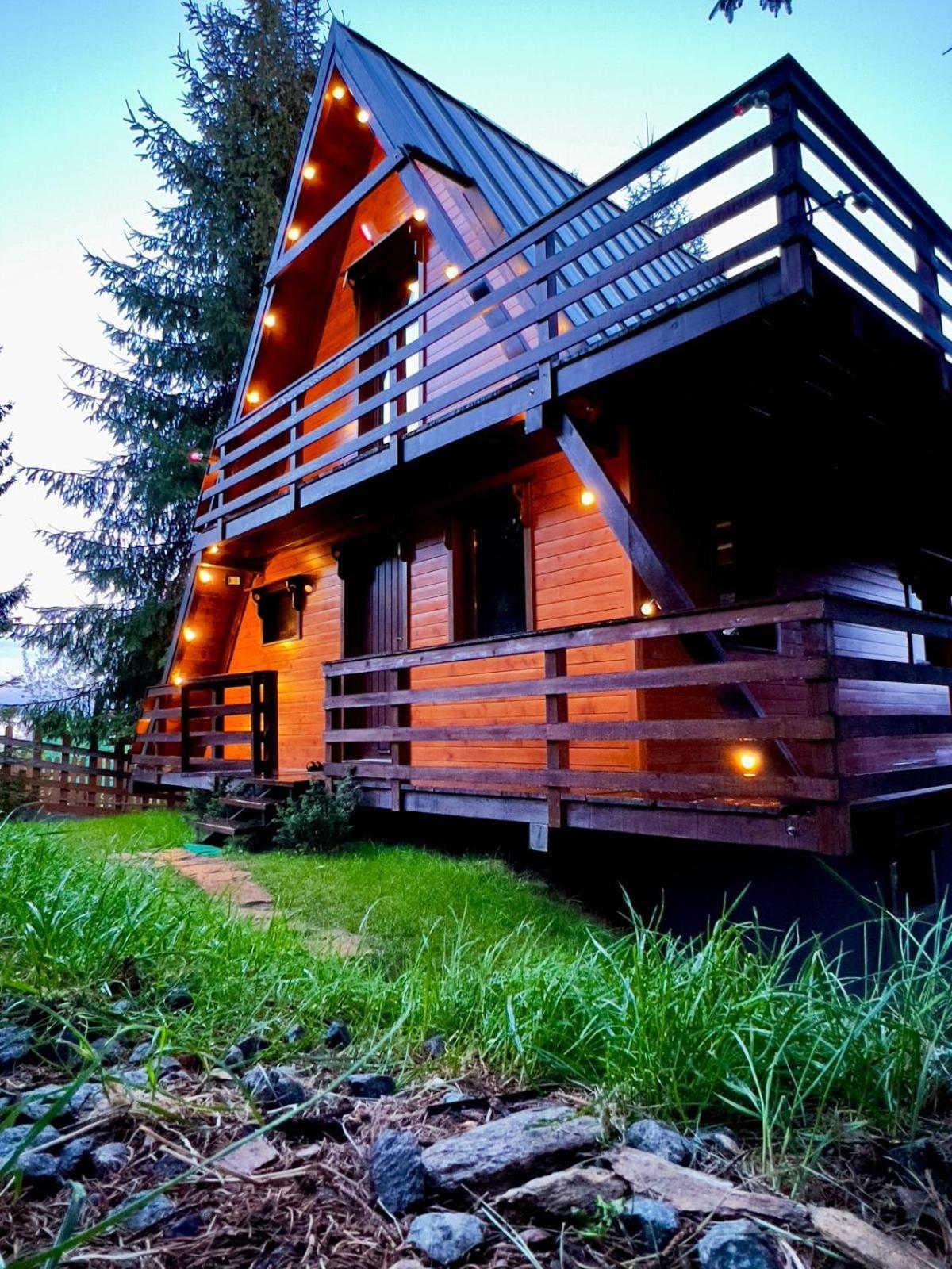 Chalet A Baisoara - Cabana A-Frame La Munte Luaran gambar